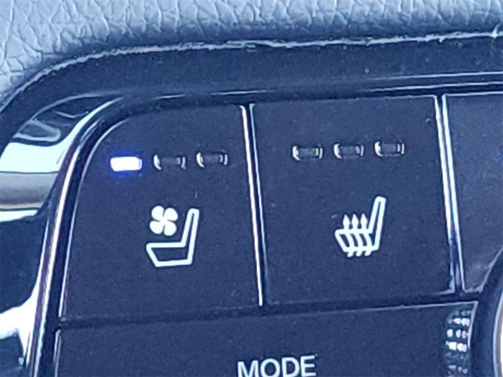 new 2025 Honda Pilot car, priced at $54,575