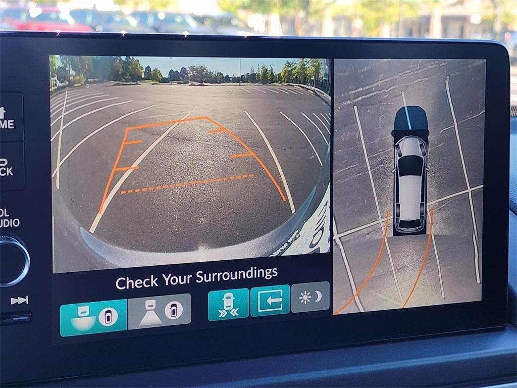 new 2025 Honda Pilot car, priced at $54,575