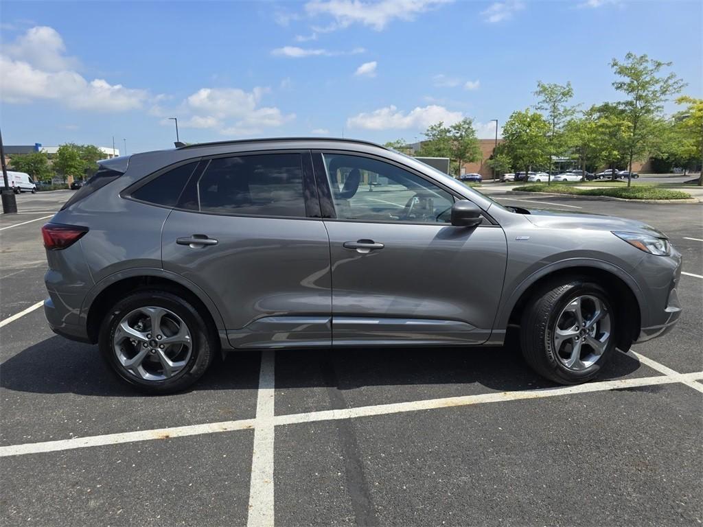 used 2024 Ford Escape car, priced at $25,997