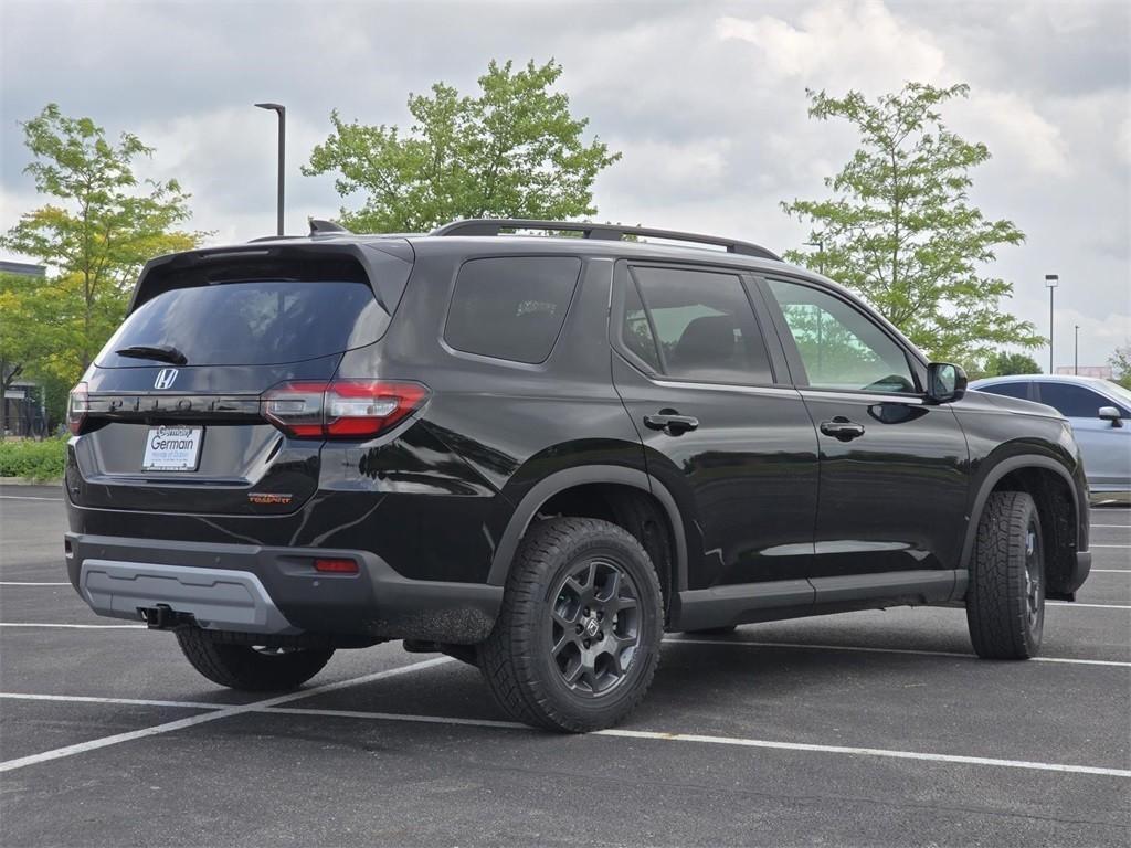 new 2025 Honda Pilot car