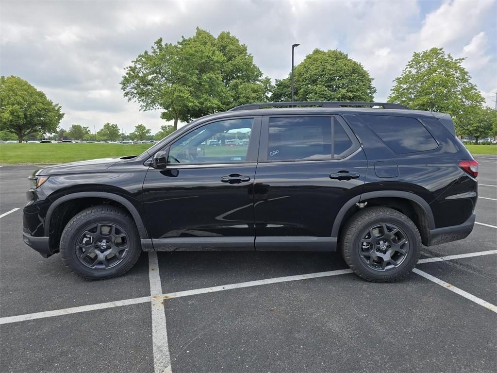 new 2025 Honda Pilot car