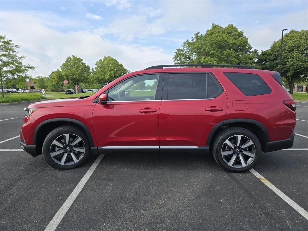 used 2024 Honda Pilot car, priced at $45,847