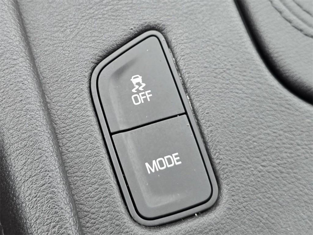 used 2017 Cadillac XT5 car, priced at $19,899