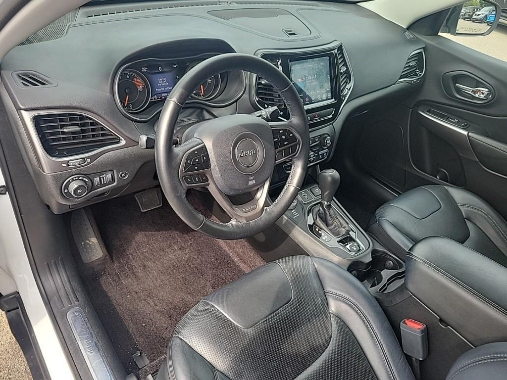 used 2019 Jeep Cherokee car, priced at $19,997