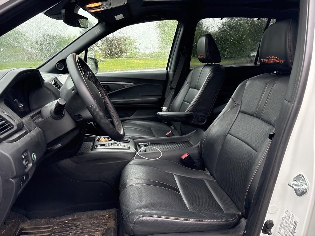used 2022 Honda Passport car, priced at $32,747