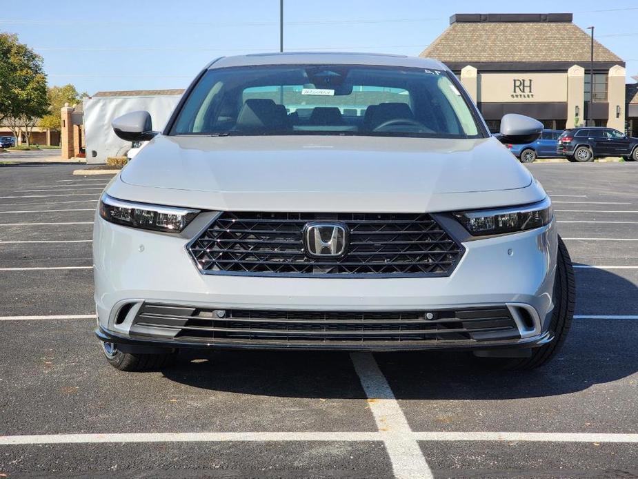 new 2025 Honda Accord Hybrid car, priced at $40,350