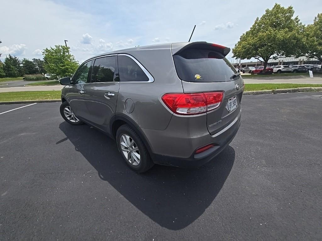 used 2016 Kia Sorento car, priced at $9,997