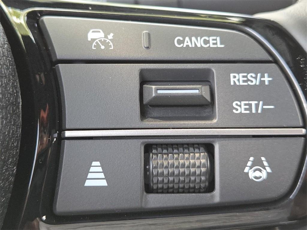 new 2025 Honda Civic Hybrid car, priced at $33,555