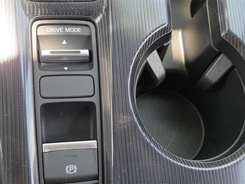 new 2025 Honda Civic Hybrid car, priced at $33,555