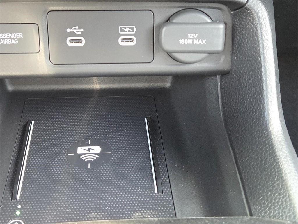 new 2025 Honda Civic Hybrid car, priced at $33,555
