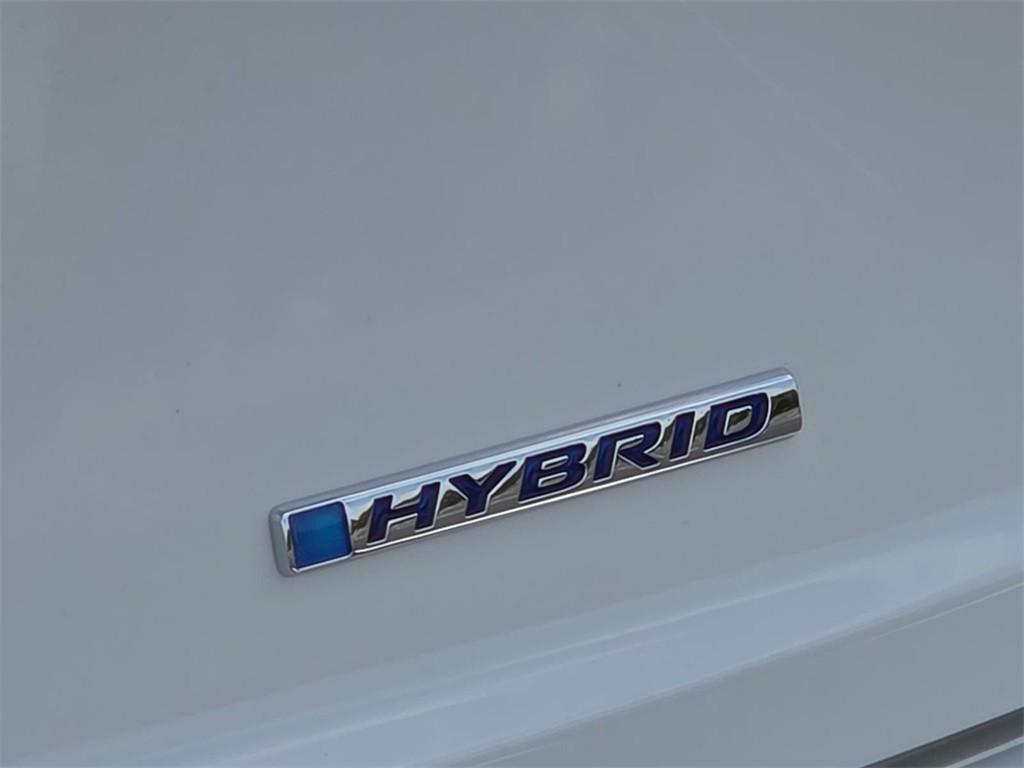 new 2025 Honda Civic Hybrid car, priced at $33,555
