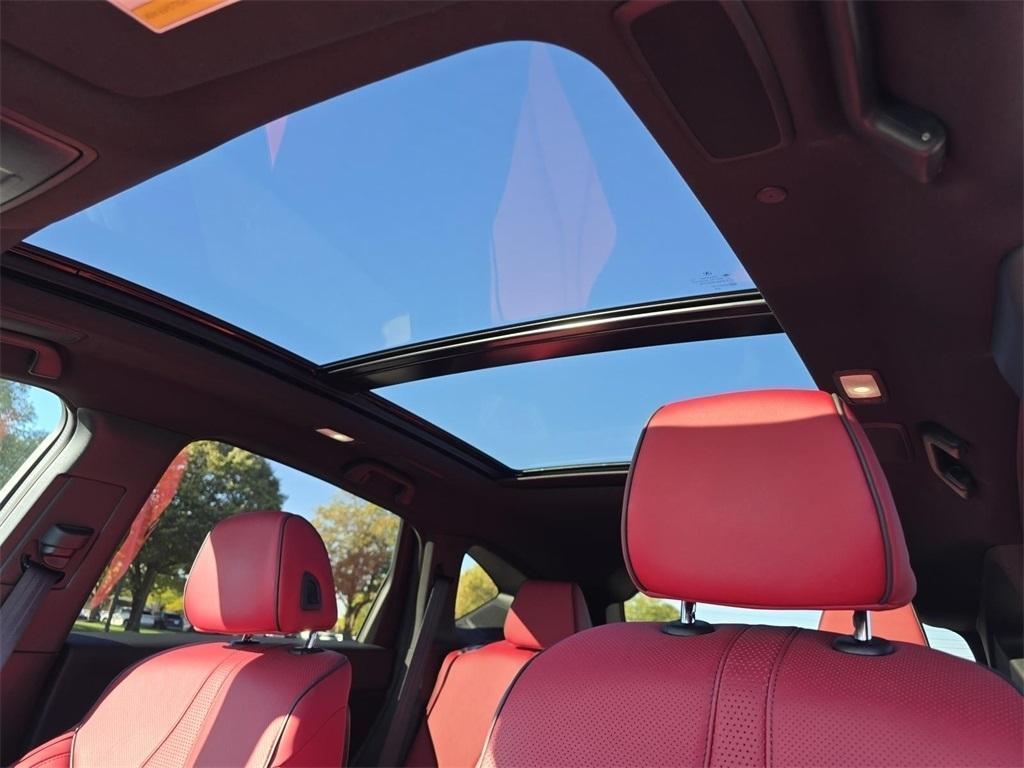 used 2025 Acura RDX car, priced at $47,385