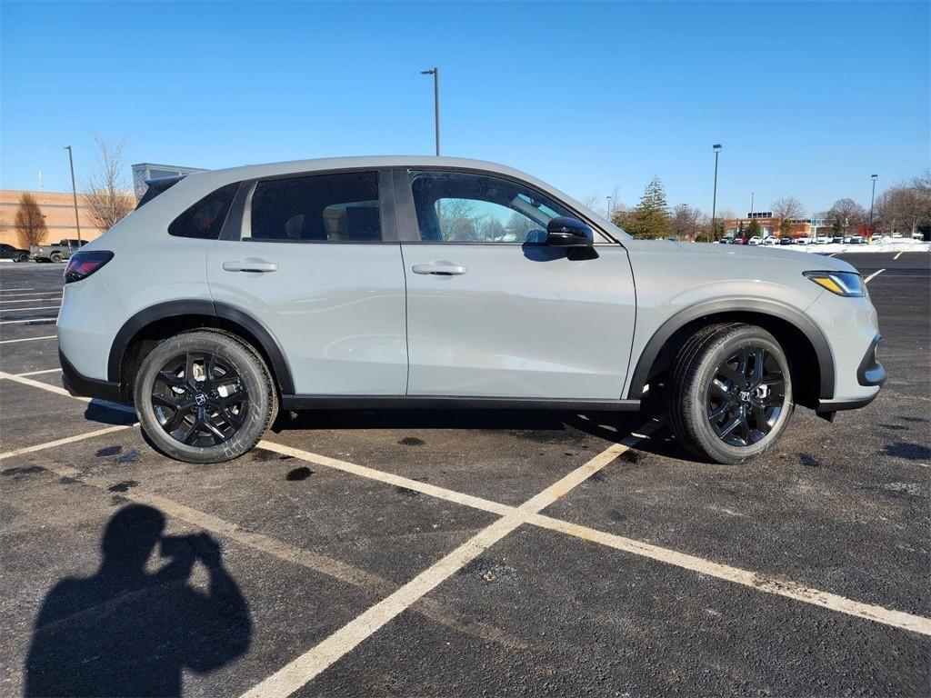 new 2025 Honda HR-V car, priced at $30,805