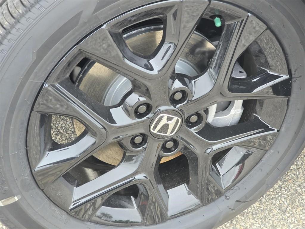 new 2025 Honda HR-V car, priced at $30,350