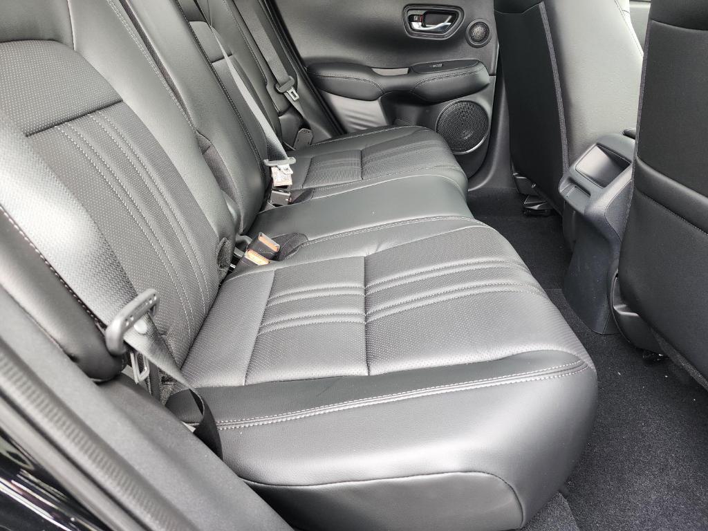 new 2025 Honda HR-V car, priced at $32,395
