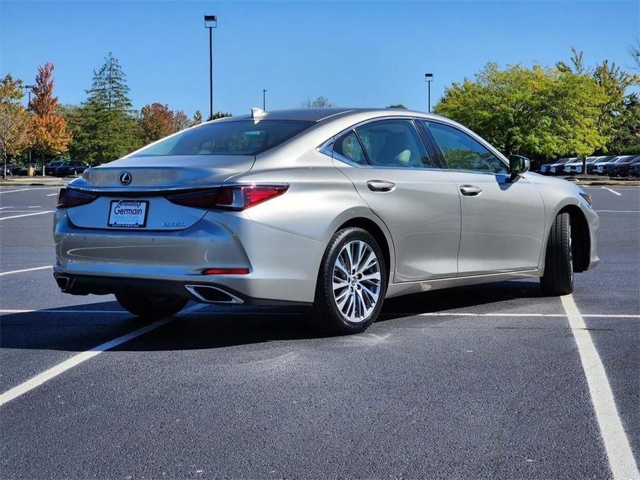 used 2019 Lexus ES 350 car, priced at $27,557