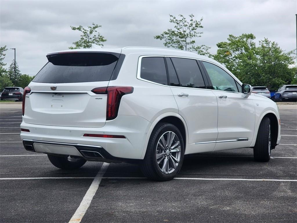 used 2022 Cadillac XT6 car, priced at $34,697