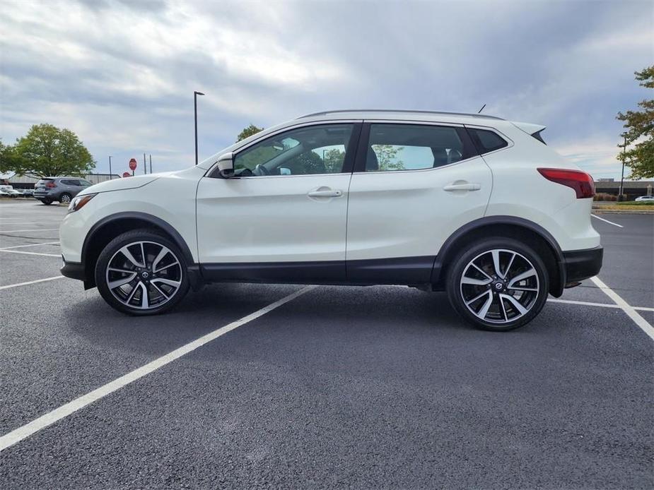 used 2018 Nissan Rogue Sport car, priced at $18,000