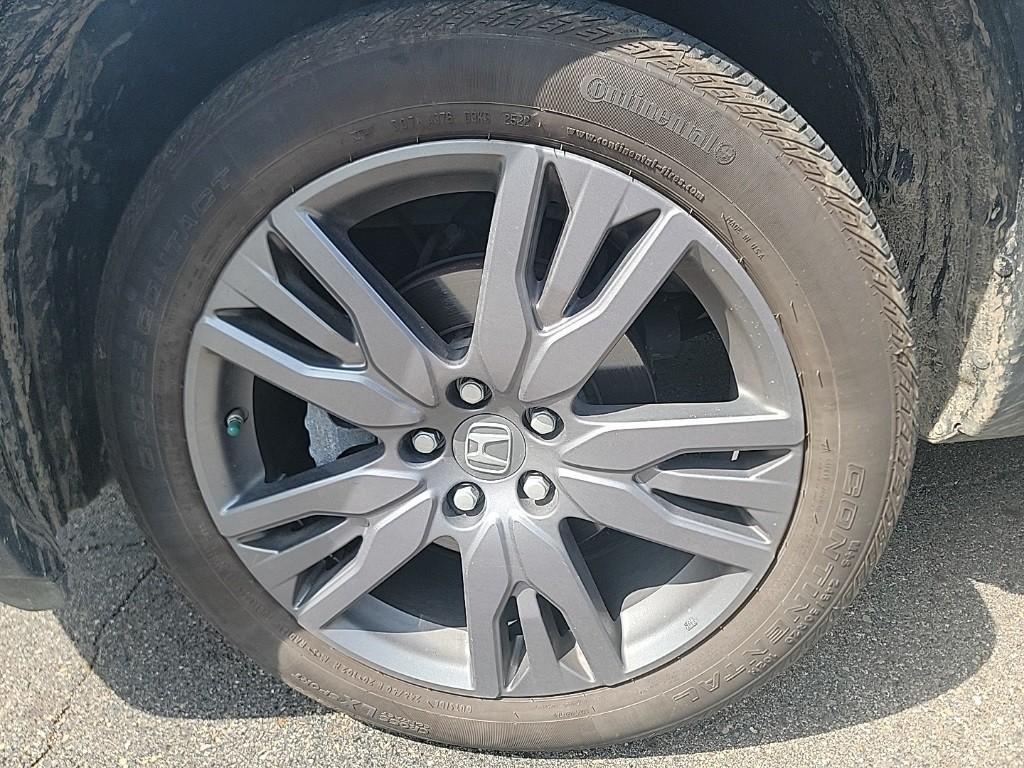 used 2022 Honda Pilot car, priced at $31,557