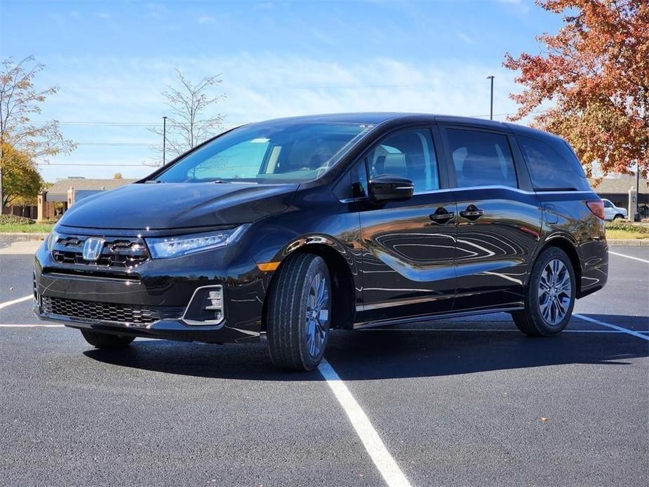 new 2025 Honda Odyssey car, priced at $48,005