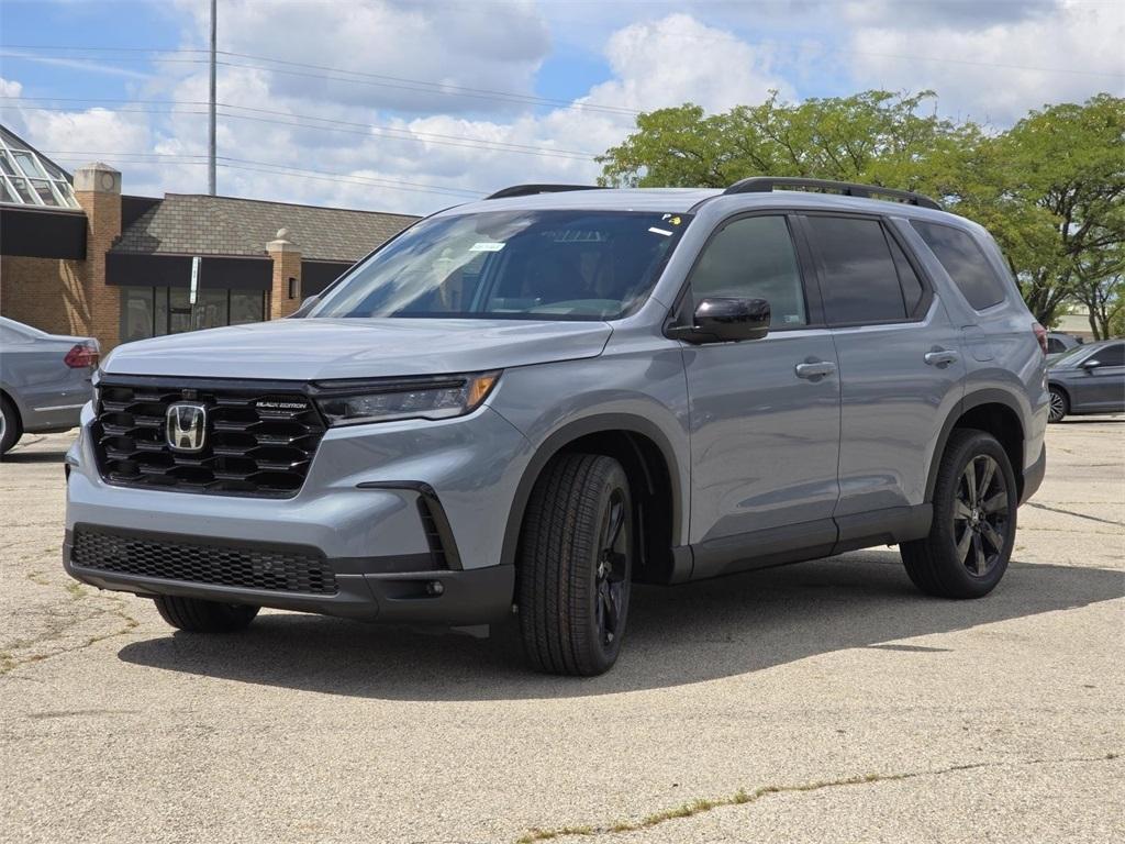 new 2025 Honda Pilot car, priced at $56,530