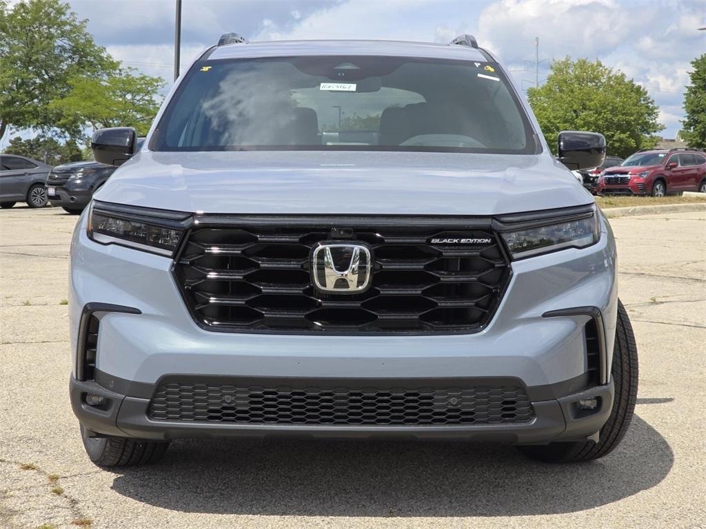 new 2025 Honda Pilot car, priced at $56,530