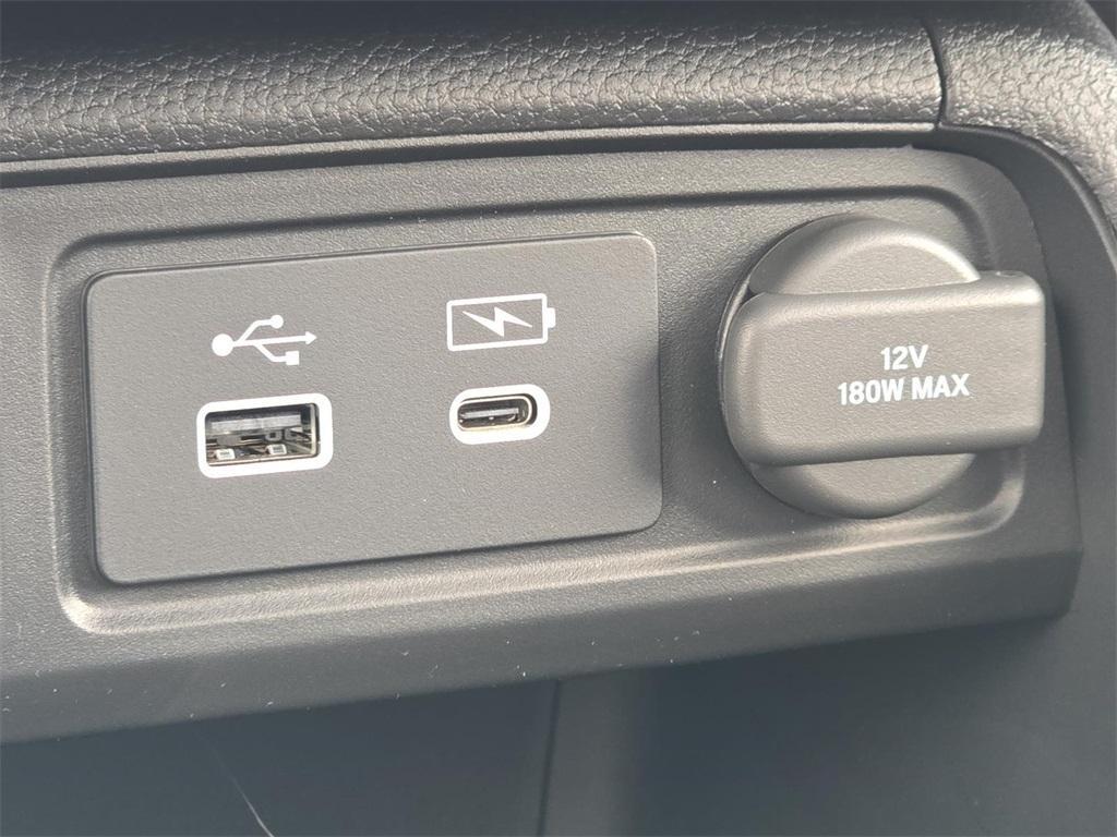 new 2025 Honda Pilot car, priced at $56,530