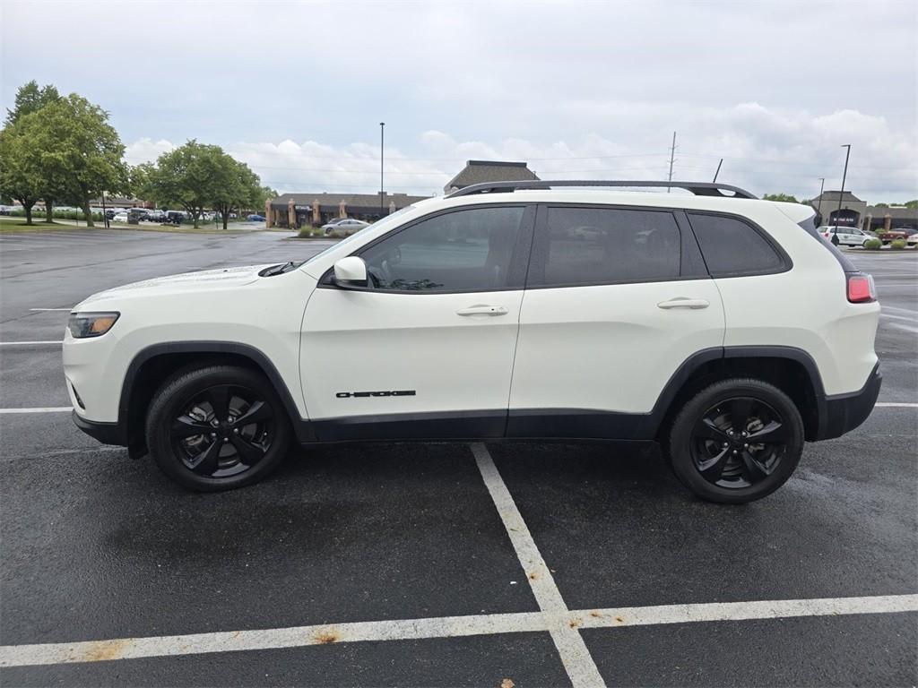used 2019 Jeep Cherokee car, priced at $13,557
