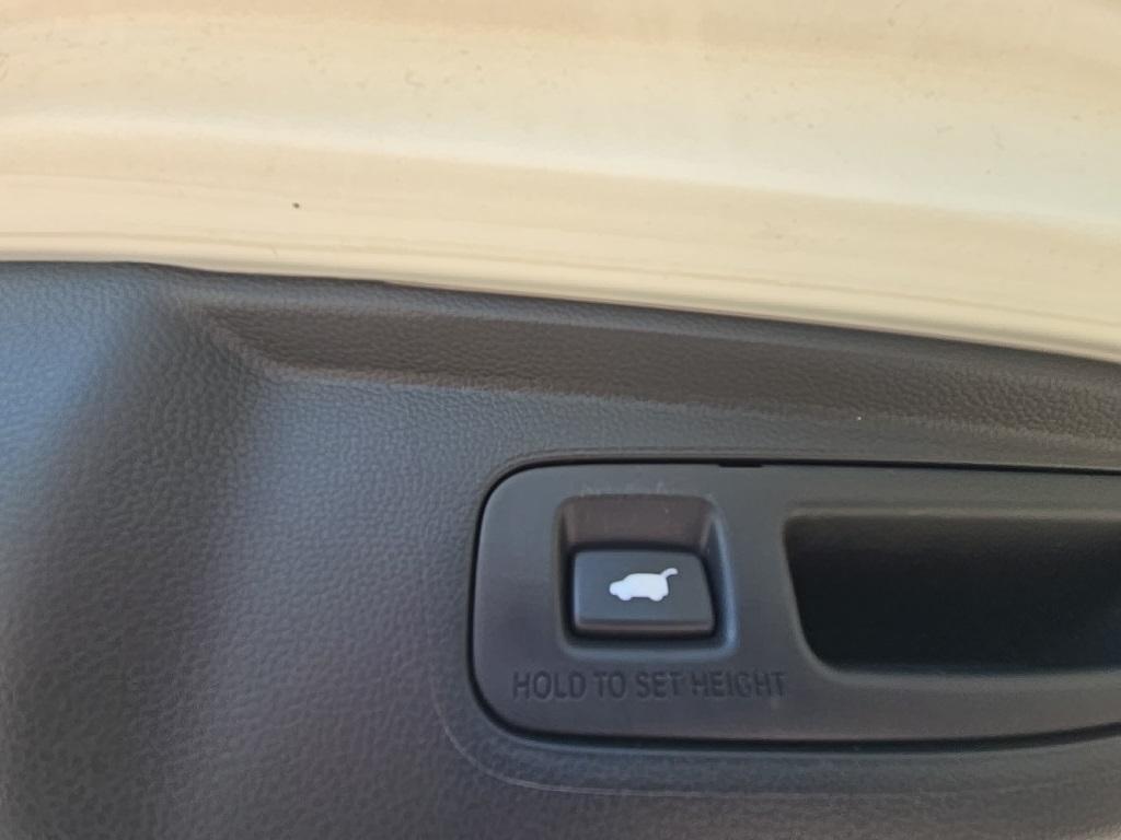 used 2023 Honda CR-V car, priced at $30,590