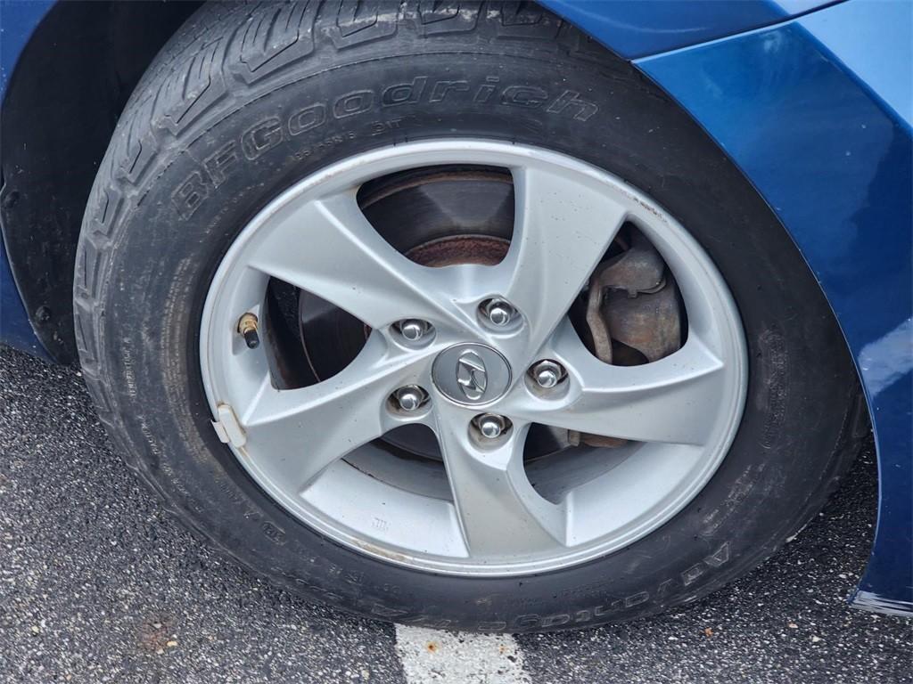 used 2015 Hyundai Elantra car, priced at $9,557