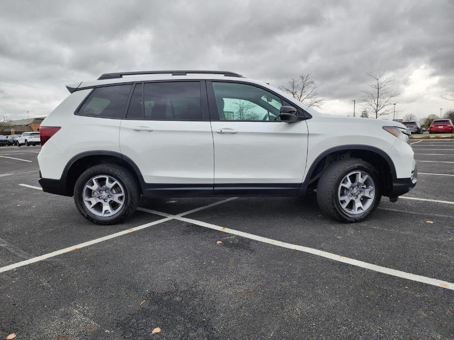 used 2022 Honda Passport car, priced at $32,000