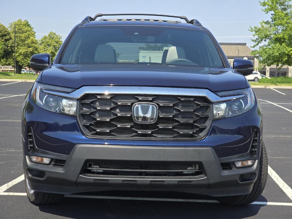 used 2025 Honda Passport car, priced at $38,277