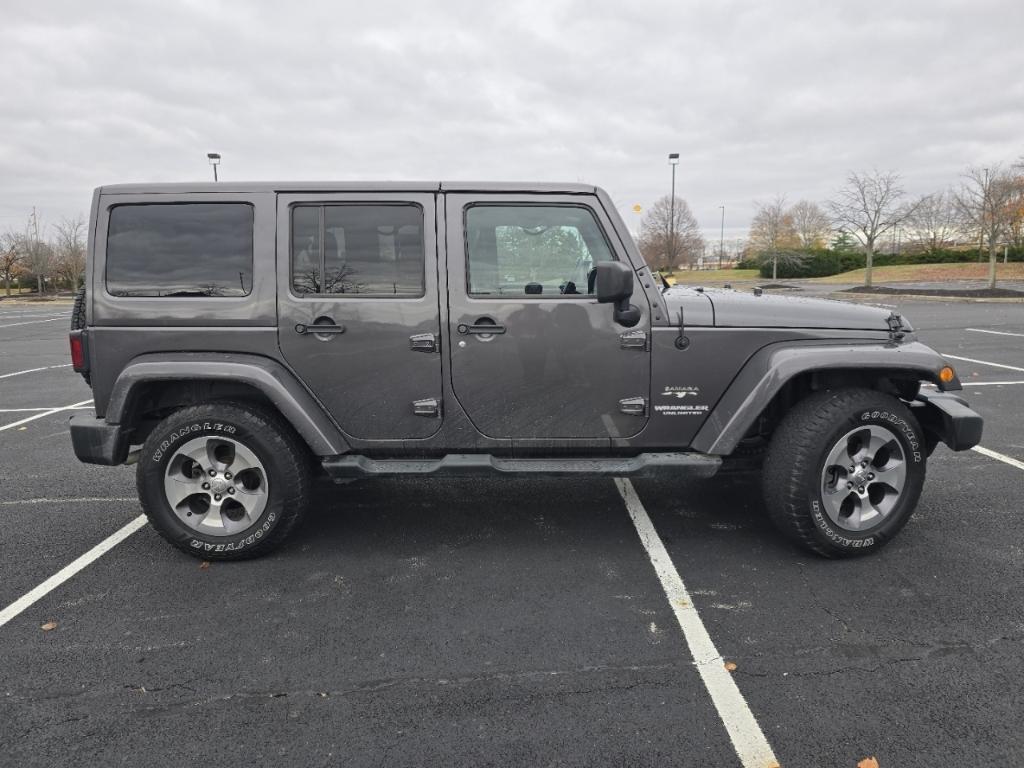 used 2016 Jeep Wrangler Unlimited car, priced at $18,727