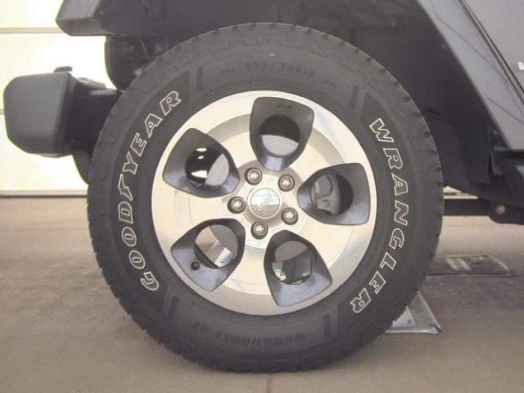 used 2016 Jeep Wrangler Unlimited car, priced at $19,897