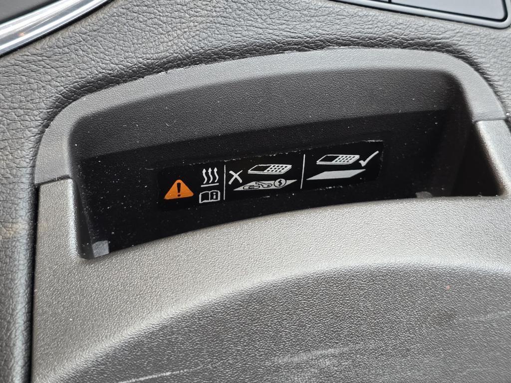 used 2022 Cadillac XT5 car, priced at $35,000