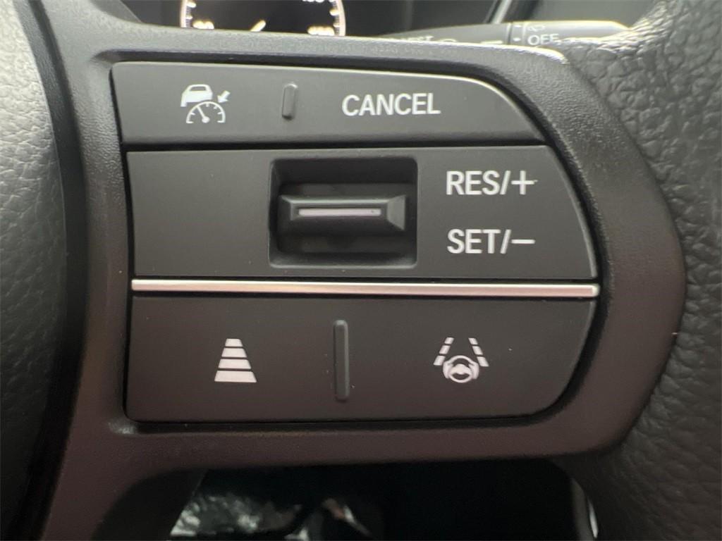 new 2025 Honda CR-V car, priced at $32,995