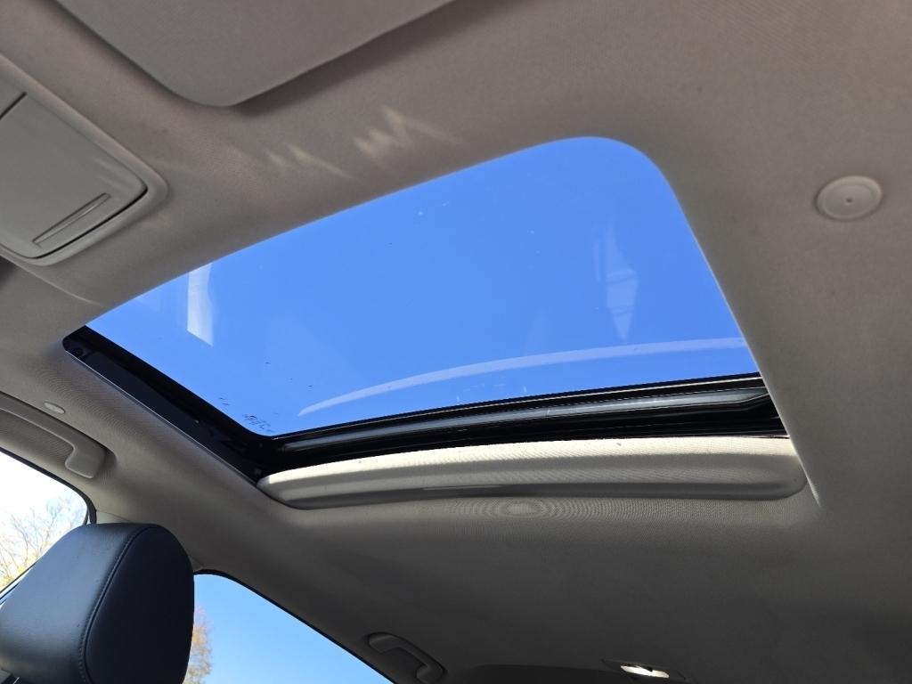 used 2024 Honda CR-V car, priced at $32,450