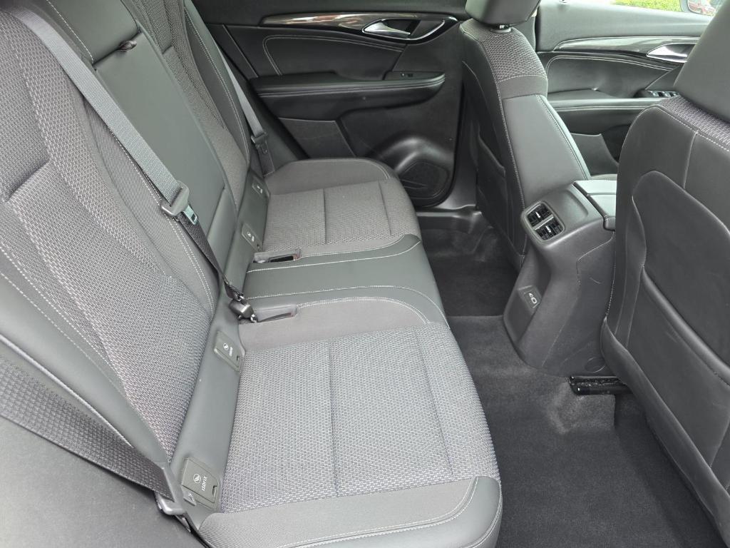 used 2022 Buick Envision car, priced at $23,000