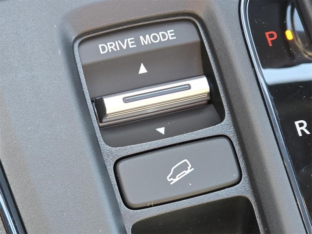 new 2026 Honda CR-V Hybrid car, priced at $42,130