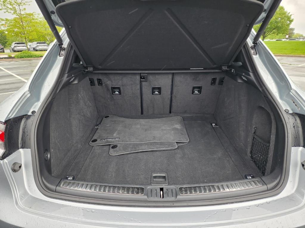 used 2022 Porsche Macan car, priced at $56,227