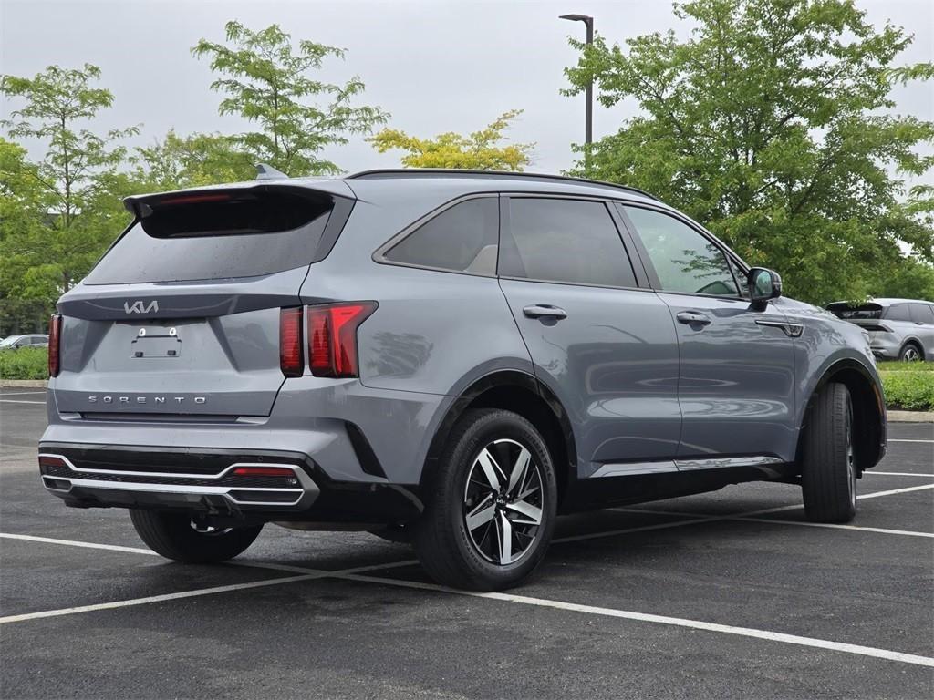 used 2022 Kia Sorento car, priced at $26,887