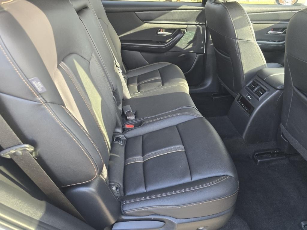 used 2025 Mazda CX-90 car, priced at $29,397