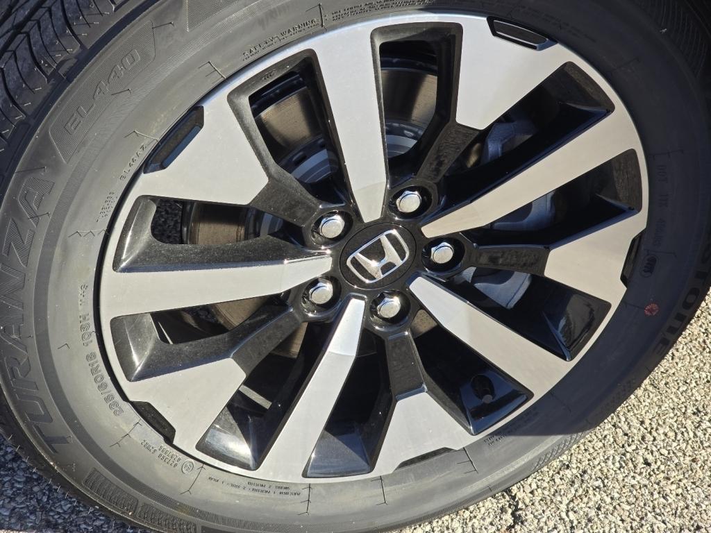 new 2026 Honda HR-V car, priced at $29,050