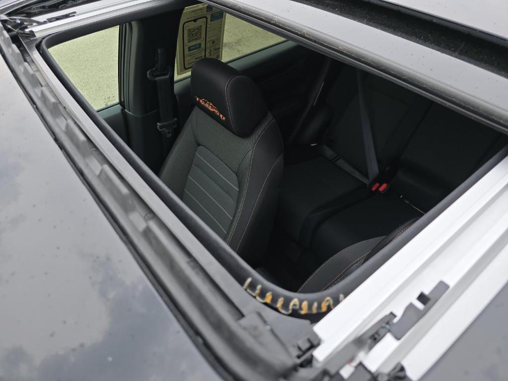 new 2026 Honda CR-V Hybrid car, priced at $37,401