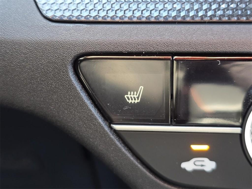 new 2025 Honda CR-V Hybrid car, priced at $38,000