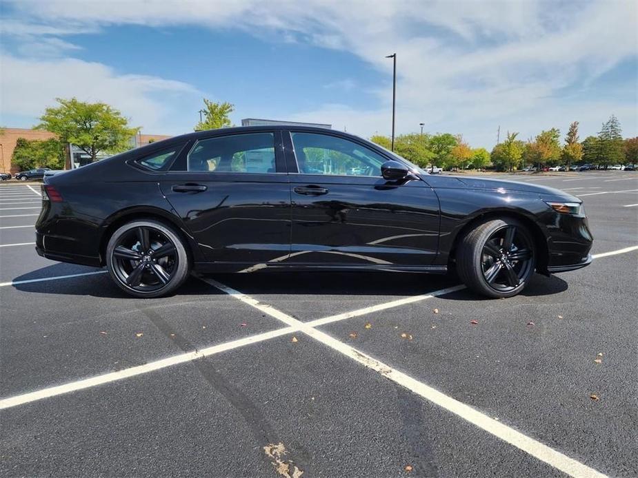 new 2024 Honda Accord Hybrid car, priced at $35,470