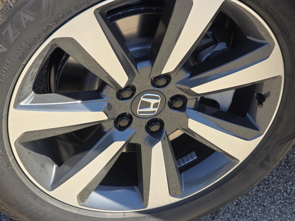 new 2025 Honda Pilot car, priced at $55,030