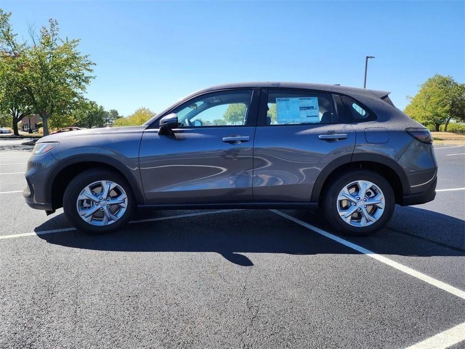 new 2025 Honda HR-V car, priced at $27,950