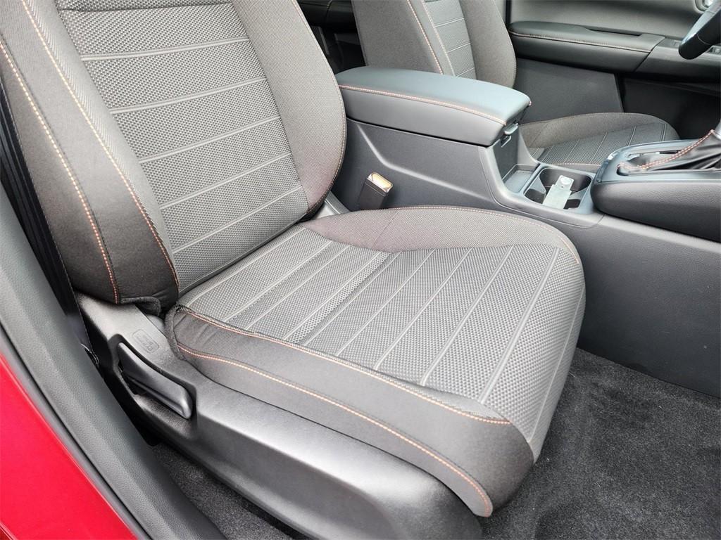 new 2025 Honda CR-V Hybrid car, priced at $38,000