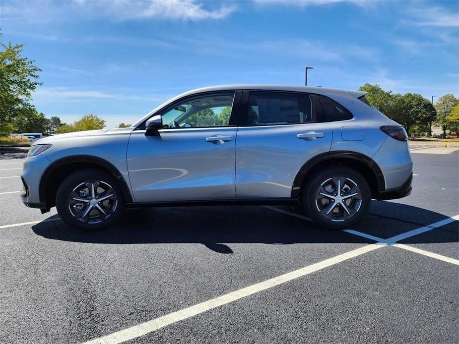 new 2025 Honda HR-V car, priced at $32,050